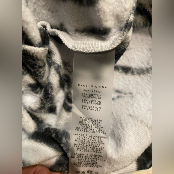 NWT Lacausa Anthropology Tie Dyed Crewneck Sweatshirt Black & Grey Size M - Picture 7 of 8